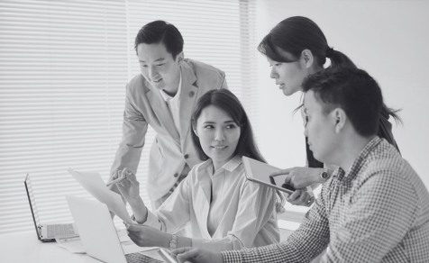 People talking with tech